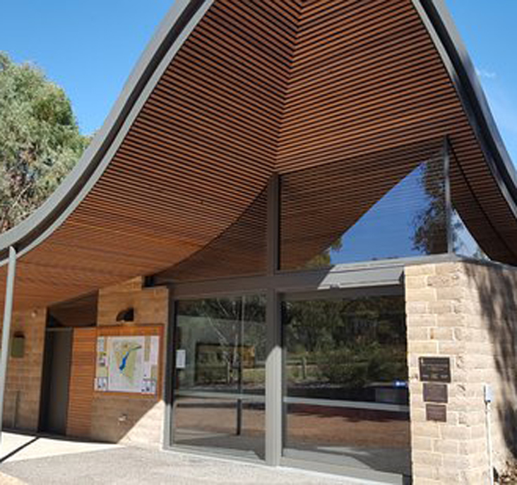Blackburn Lake Visitor Centre